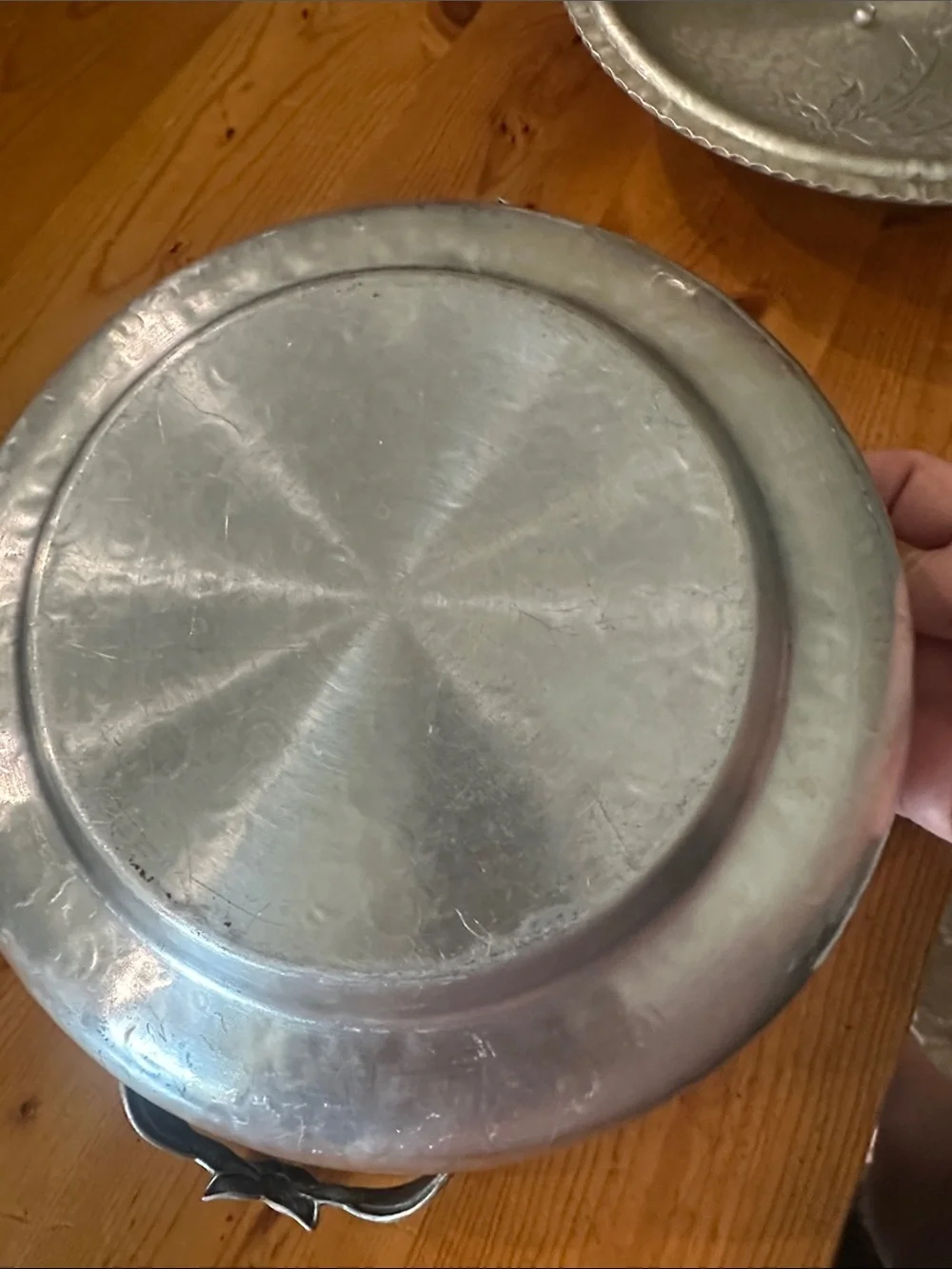 Vintage Hammered Aluminum Covered Tulip Casserole Dish